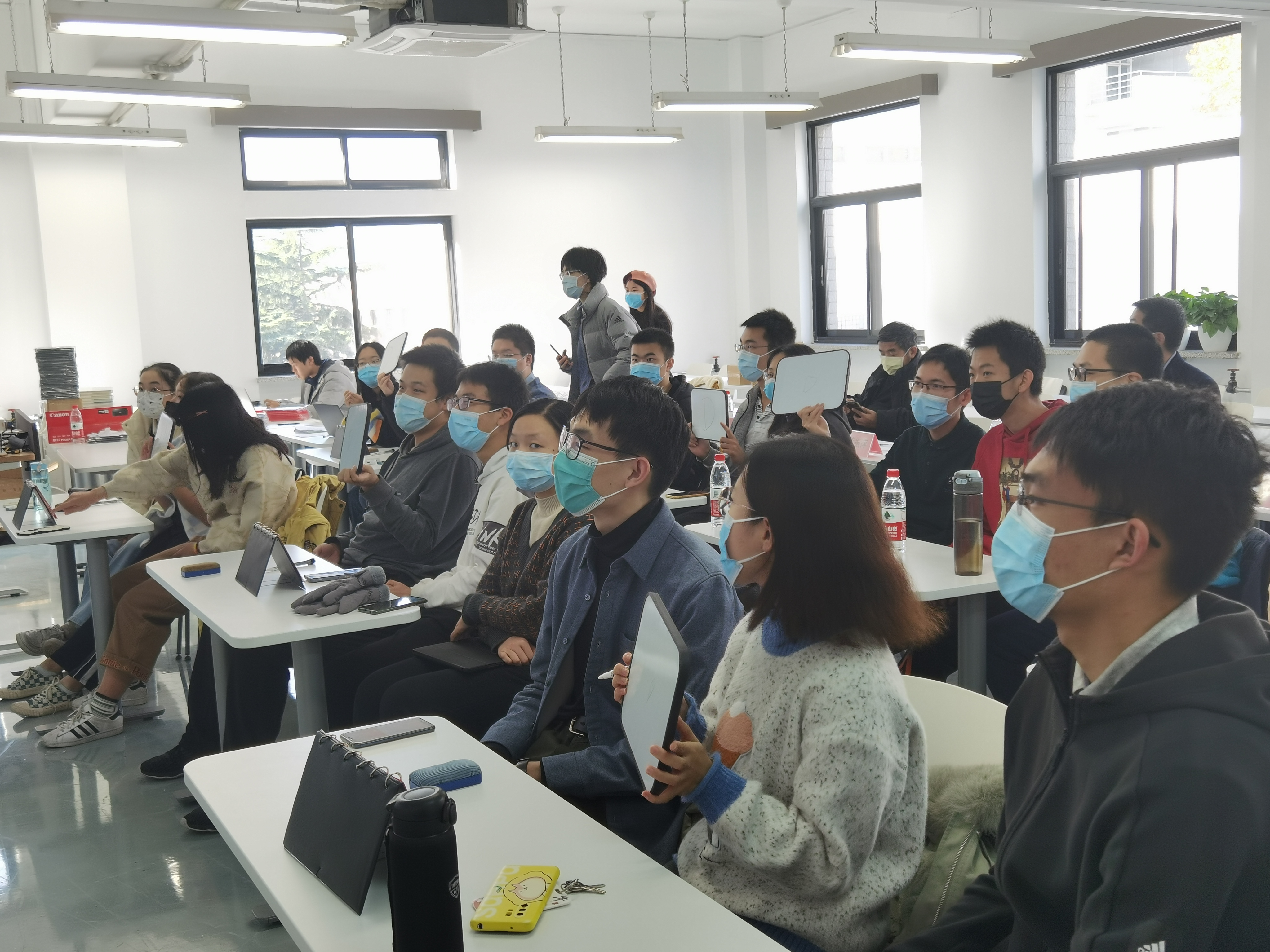 《20211121-红烛新火 | beat365官方唯一入口第二十三届大学生人文知识竞赛圆满落幕-文素基地-竞赛现场》.jpg