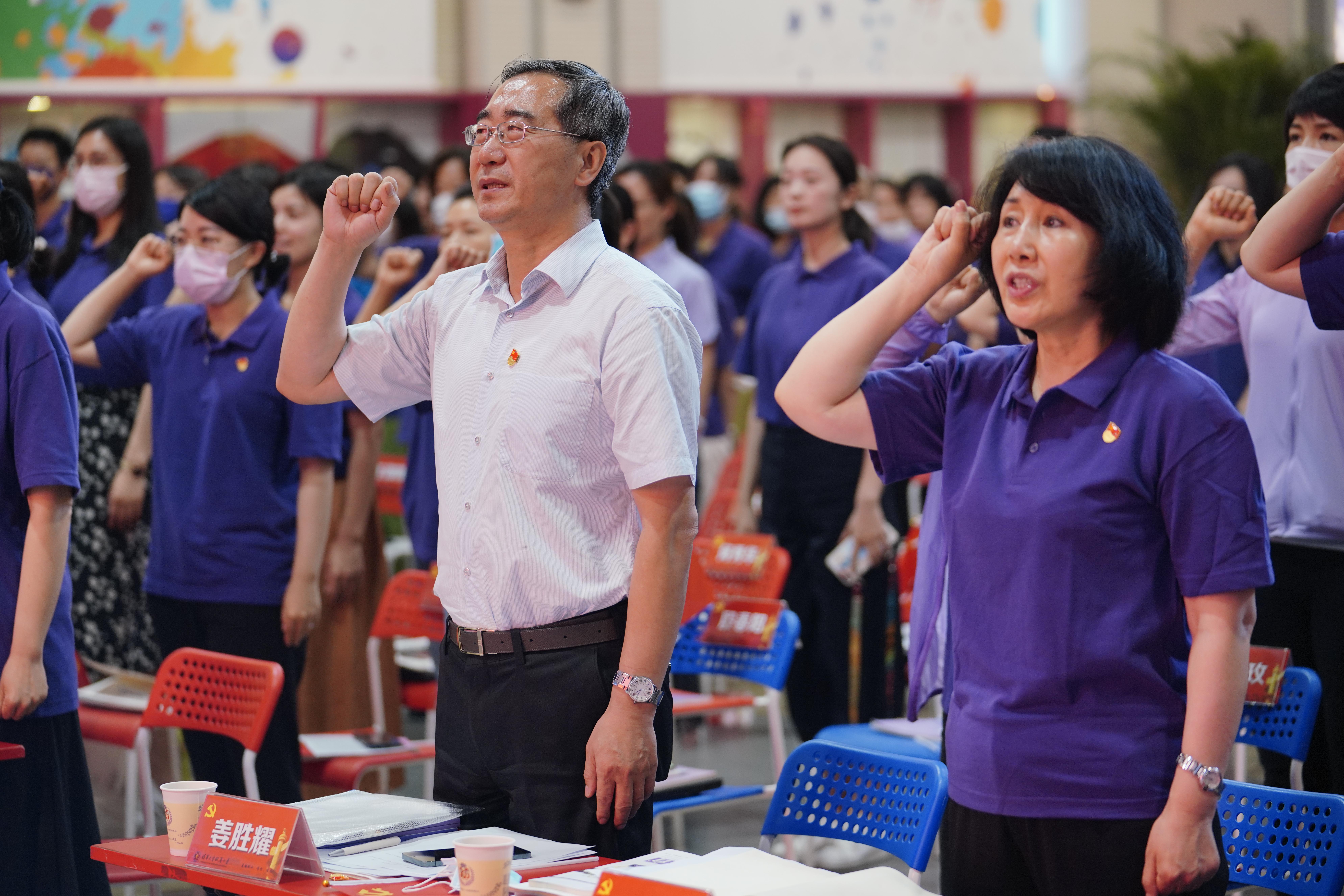 20210625-姜胜耀常务副书记调研并指导清华附小党史学习教育-张琤-活动现场.JPG