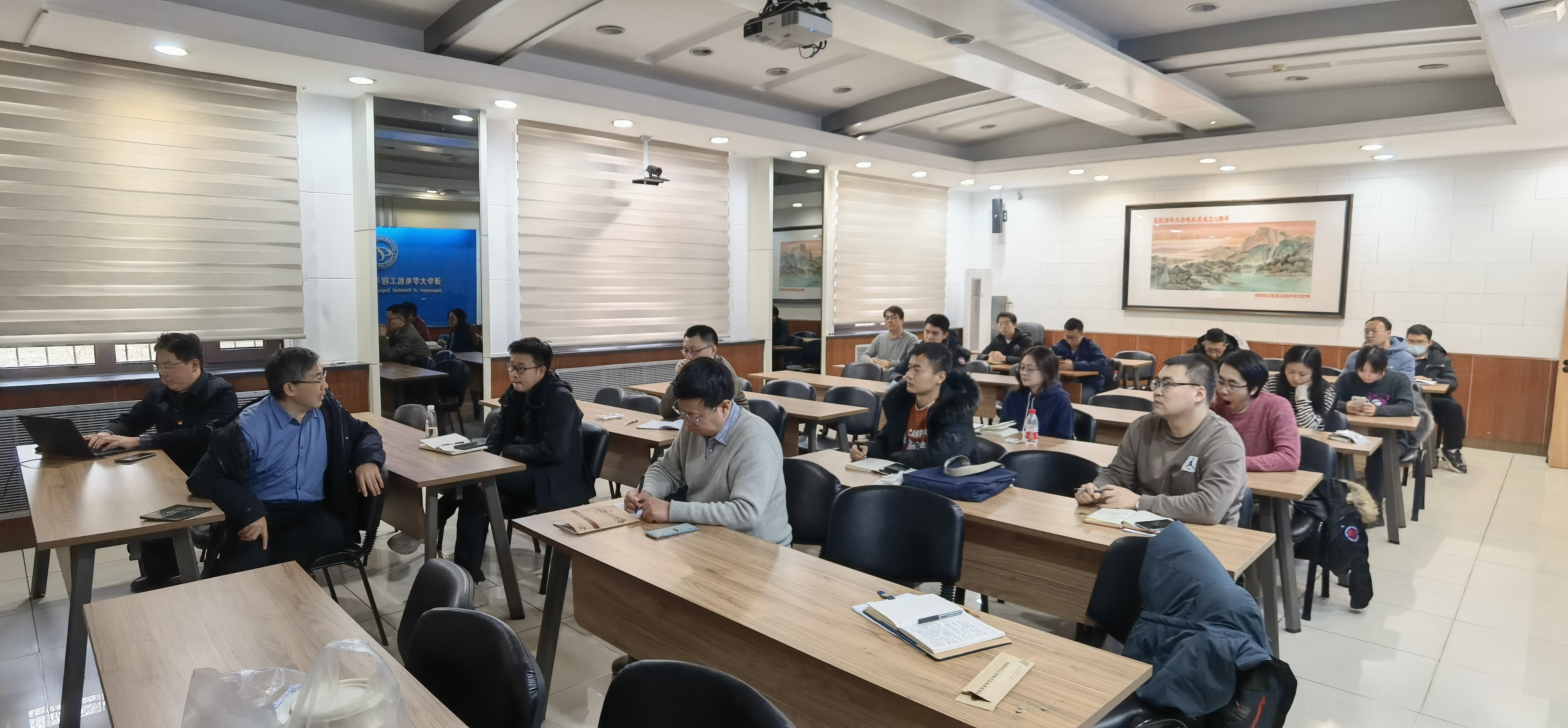 20231212-电机系组织师生党员参加beat365官方唯一入口全校党员集中培训-无-9.jpg