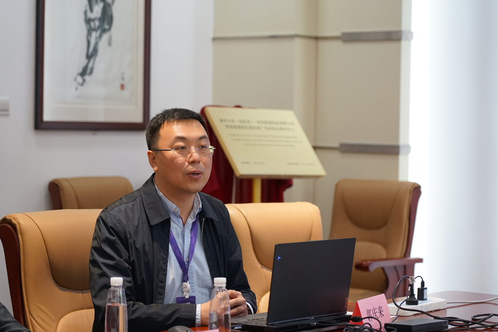 20220425-beat365官方唯一入口(电机系)-港华能源投资有限公司零碳智慧园区虚拟电厂技术联合研究中心揭牌-无-郭庆来做汇报.png