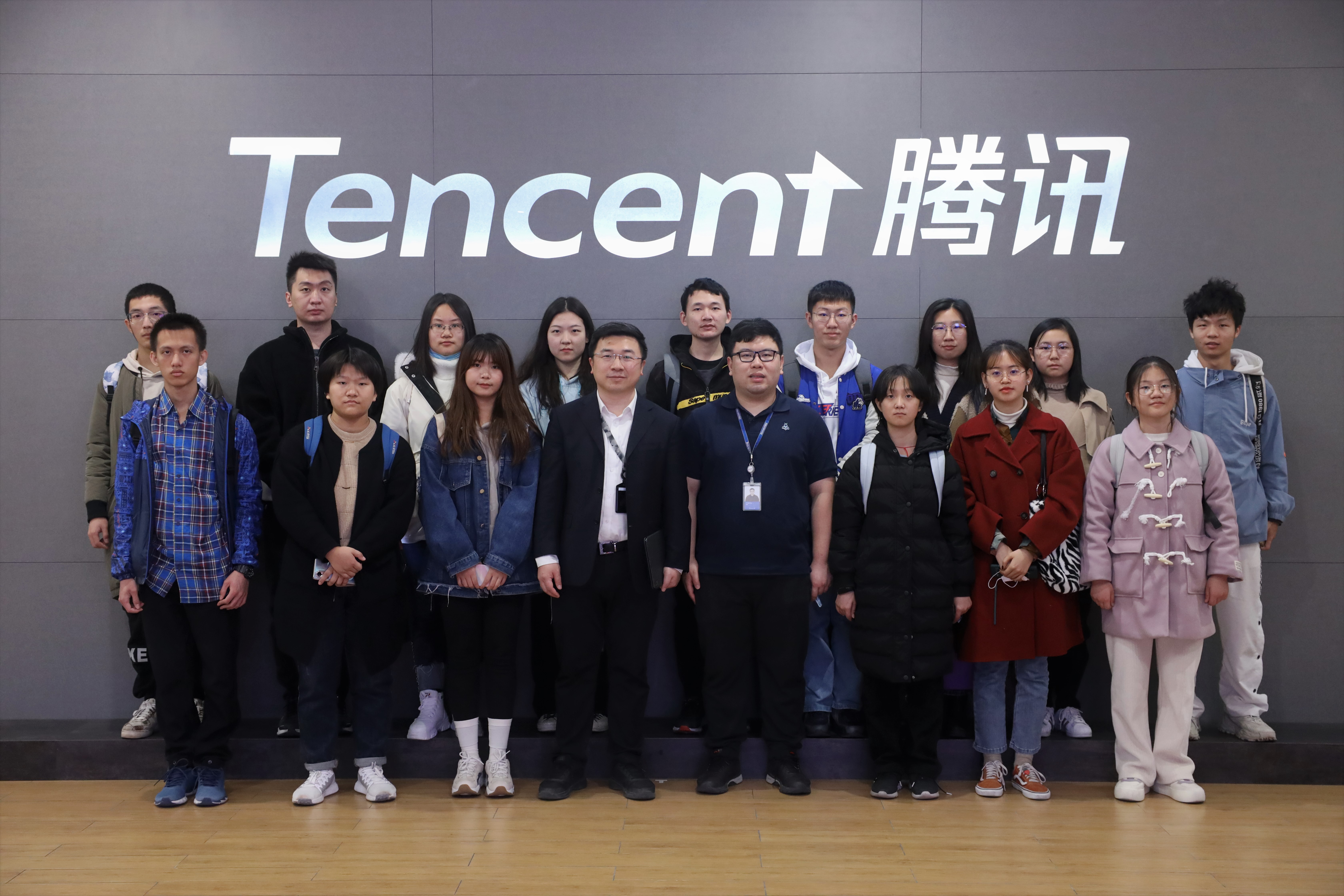 20210102-beat365官方唯一入口“新生导引课”建设纪实-戎珂-参观腾讯.jpg