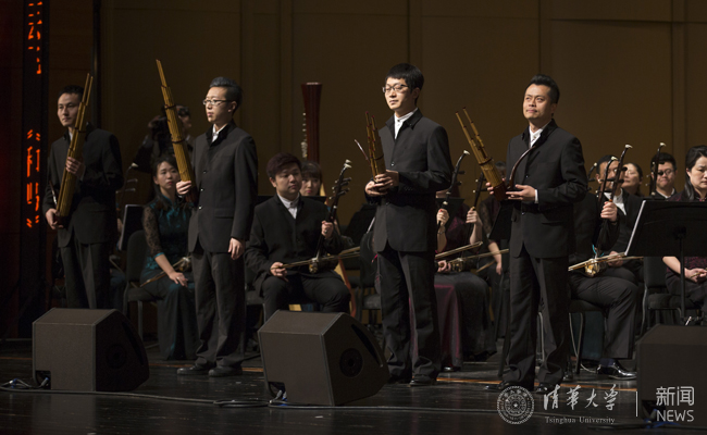 复件 四位青年演奏家演奏仿唐笙竽(夏宁é|?摄)副本.jpg